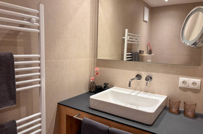 Apartment I 